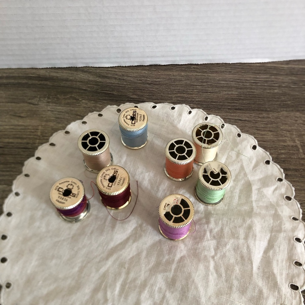 Vtg Coats Thread Spools - Assorted Colours